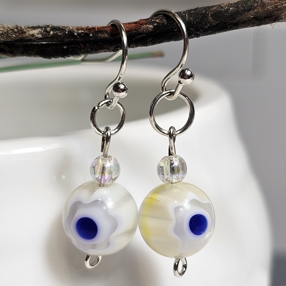 Simple Cute Murano Millefiori White / Yellow Shade Beaded Dangling Drop Earrings
